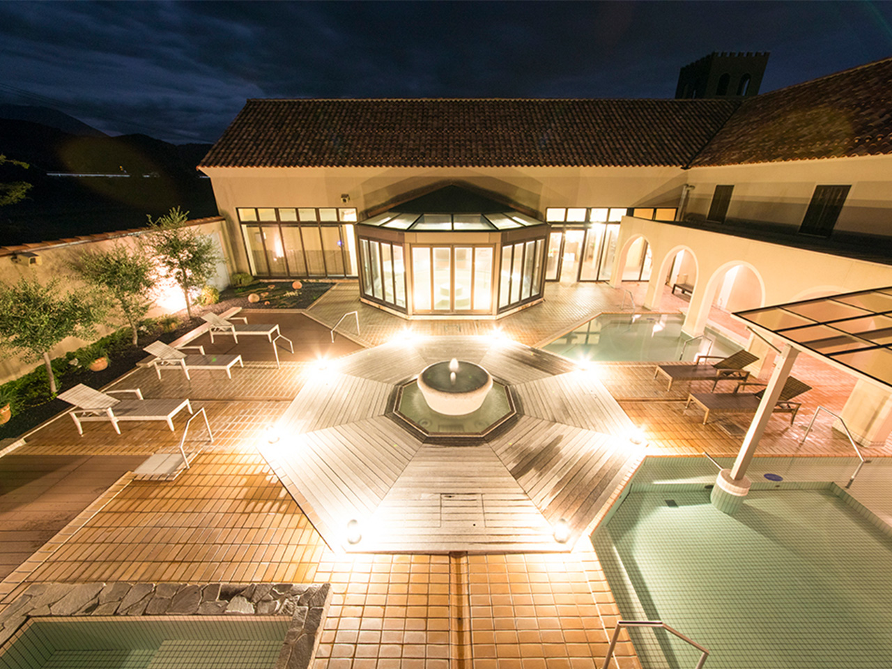 湧くわく天然温泉ラピスパ